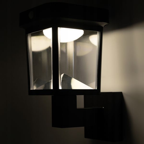 Сонячний настінний LED-світильник Lumiled Mulion з датчиком руху та сутінків &mdash; біле світло 4000 K, IP44, для входу, фасаду LUMSOL3040 фото